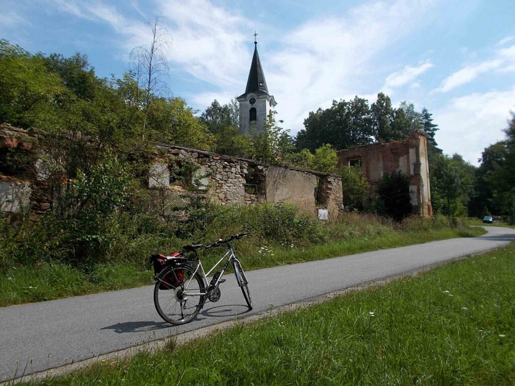 Kirche von Krabonoš (Zuggers)